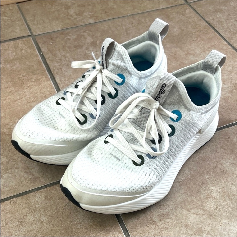 ALLBIRDS • Athletic Sneakers